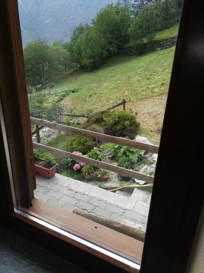 Al Drit Bed and Breakfast Verrès Buitenkant foto